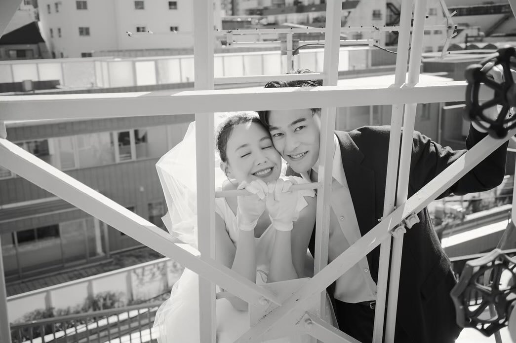 Reina Triendl Naohiro Yamamoto get married Celebrities Couple