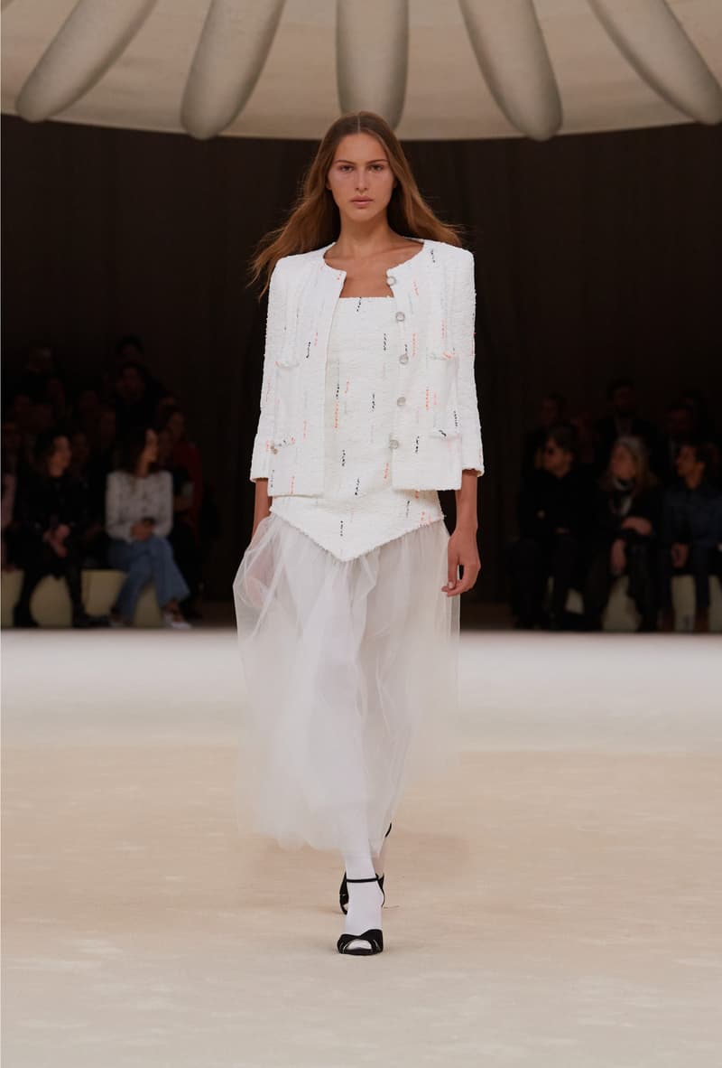 CHANEL spring summer 2024 haute couture show Virginie Viard