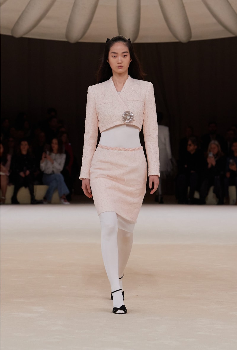 CHANEL spring summer 2024 haute couture show Virginie Viard