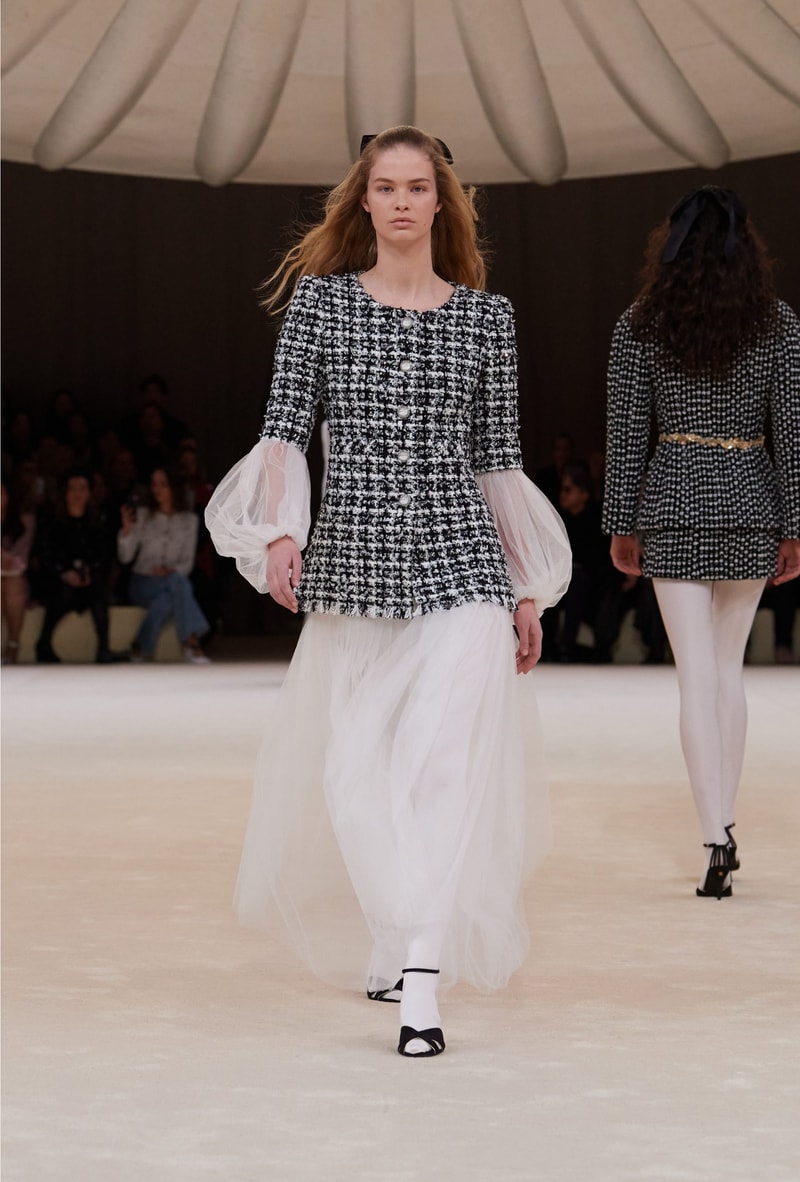 CHANEL spring summer 2024 haute couture show Virginie Viard