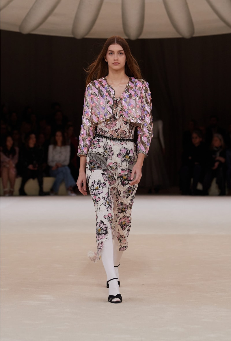 CHANEL spring summer 2024 haute couture show Virginie Viard