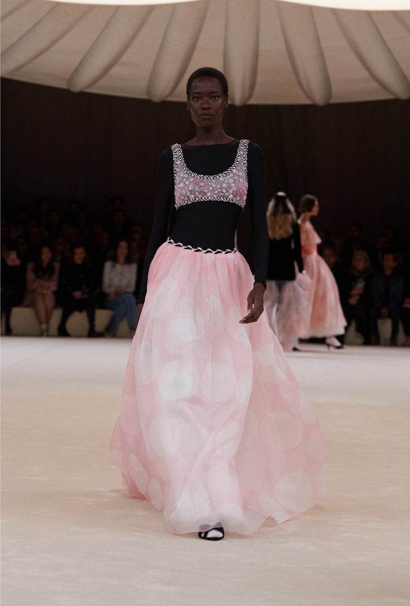 CHANEL spring summer 2024 haute couture show Virginie Viard