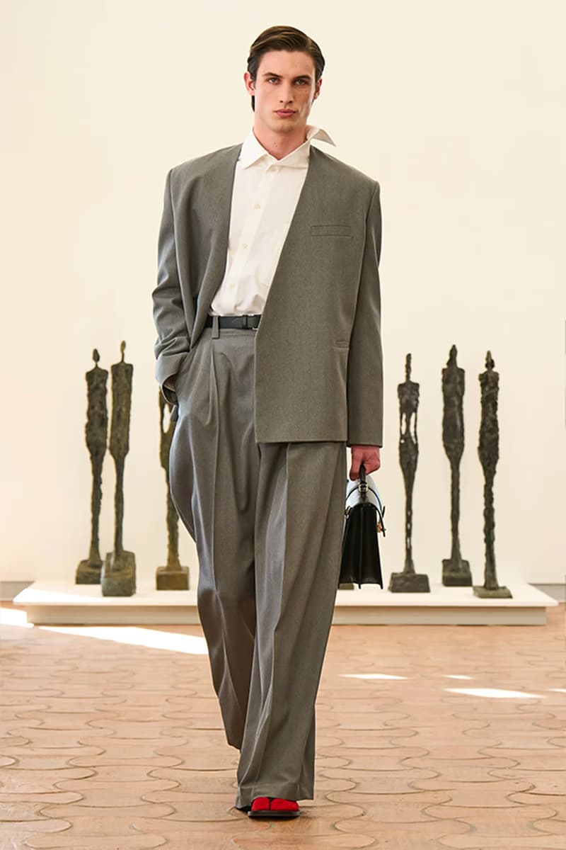 Jacquemus Simon Porte Jacquemus 法國 時裝展 Gigi Hadid Kylie Jenner Julia Roberts