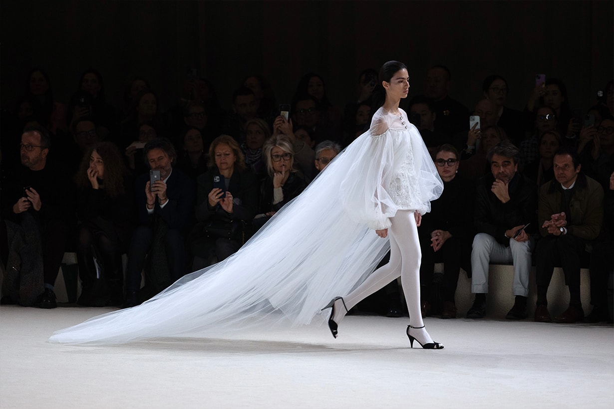 CHANEL spring summer 2024 haute couture show Virginie Viard