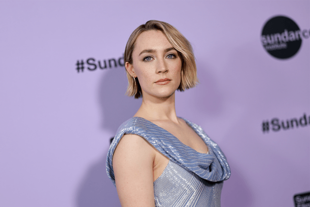 saoirseronan-louisvuitton-oscarnominated-ladybird-littlewomen-fashionicon-redcarpetstyle-hollywoodactress-theoutrun-atonement-guccidress-fashionstatements-upcomingmovies-cinema-actingca