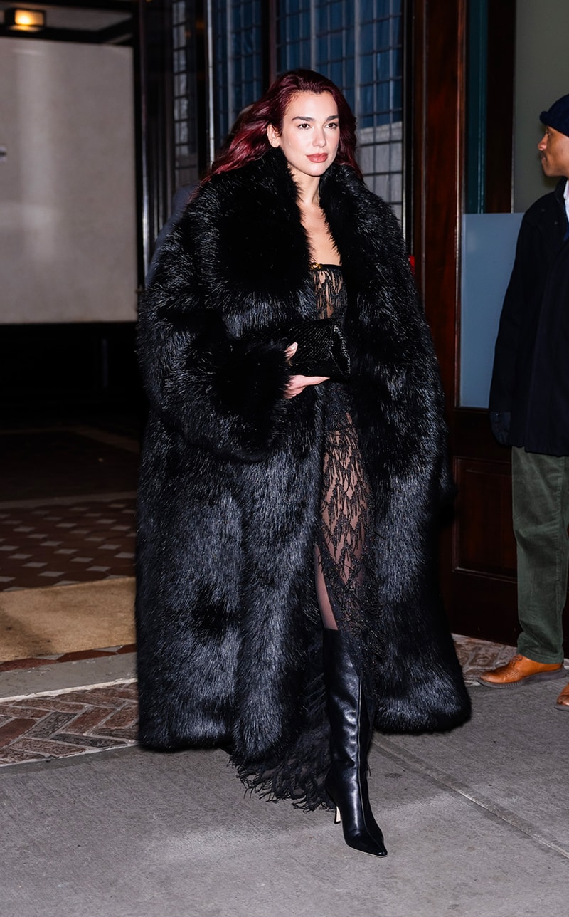 Mob Wife Aesthetic 2024 style Beauty Trends