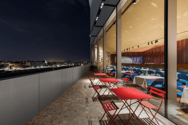 fondazioneprada-milanart-pradaartfoundation-contemporaryartmilan-artandfashion-visitmilan-milanculturalspot-artexhibition-modernarchitecture-artisticmilan-culturalheritage-milaneseart-prad