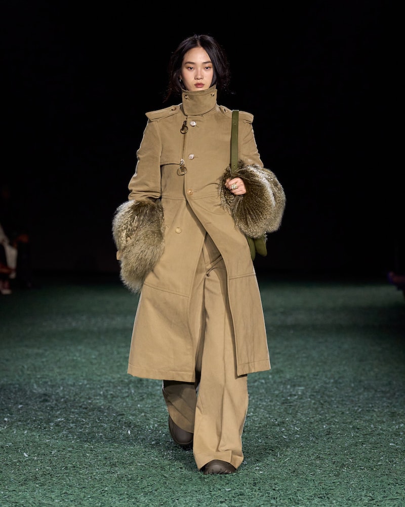 burberry 2024 autumn winter runway all looks london fashion week