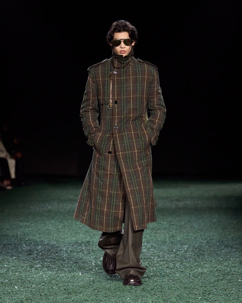 burberry 2024 autumn winter runway all looks london fashion week