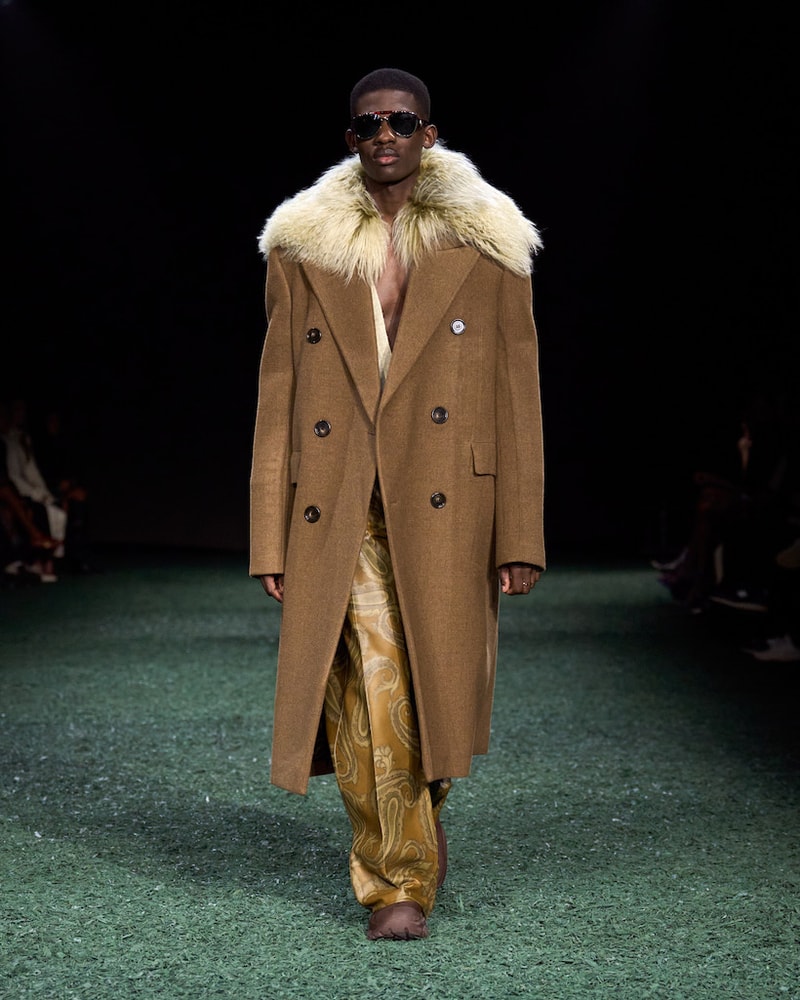 burberry 2024 autumn winter runway all looks london fashion week