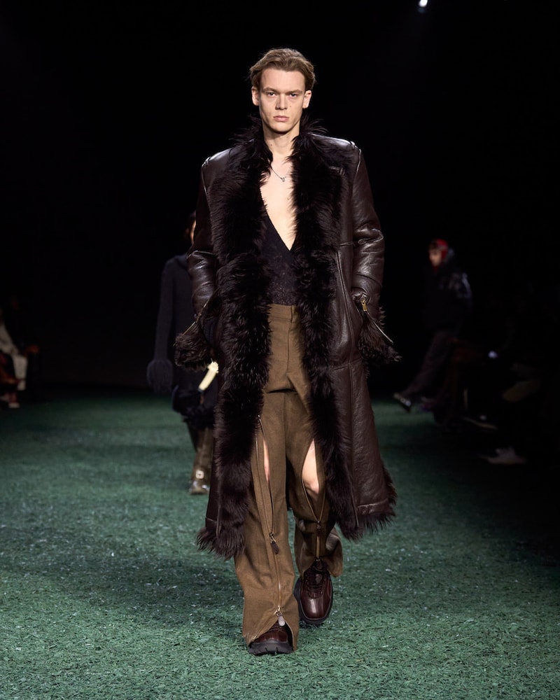 burberry 2024 autumn winter runway all looks london fashion week