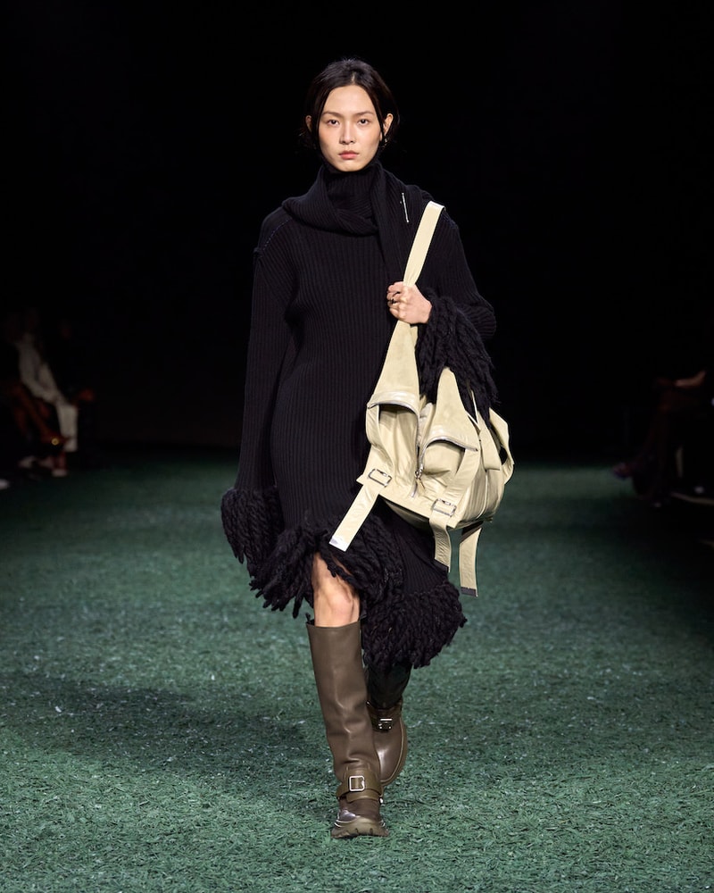 burberry 2024 autumn winter runway all looks london fashion week