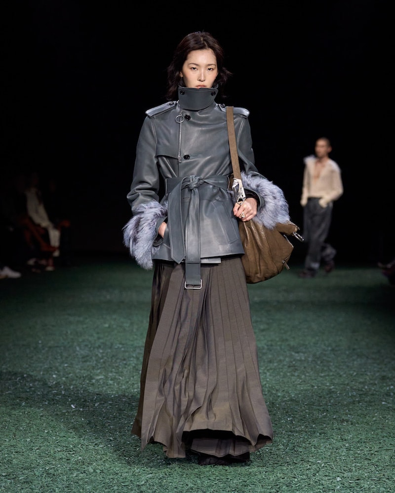 burberry 2024 autumn winter runway all looks london fashion week