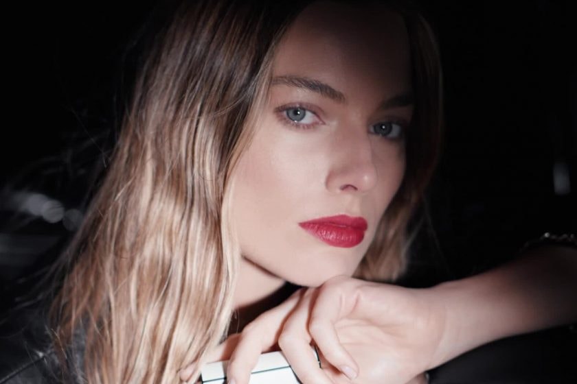 CHANEL Beauty rouge allure velvet margot robbie Nuit Blanche Unboxing swatch