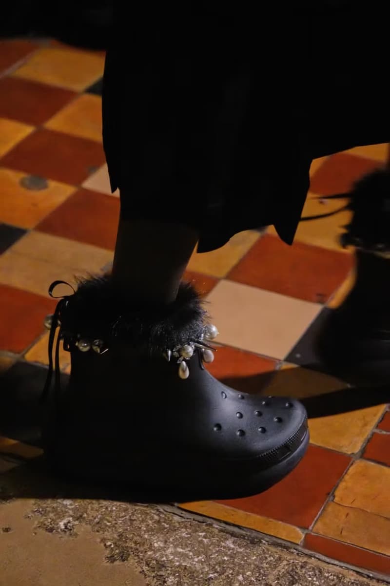 Simone-Rocha-Crocs-collaboration-london-fashion-week-release-date