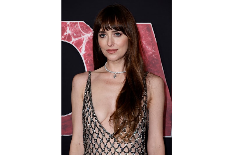 dakota johnson Madame Web gucci Messika Crystal gown