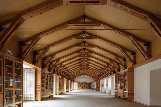 the most beautiful glass factory in the world