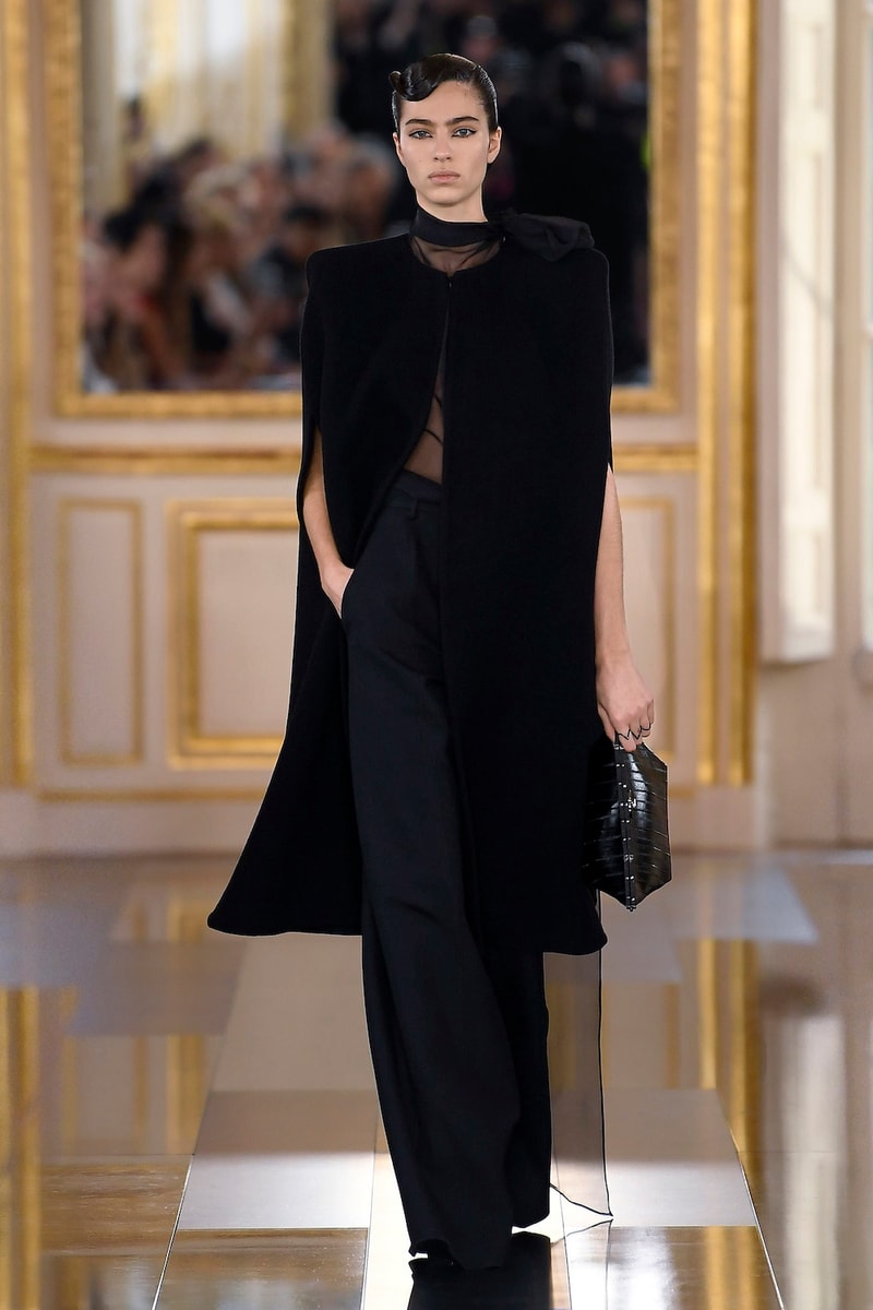 Valentino Pierpaolo Piccioli 2024 fw black paris fashion week