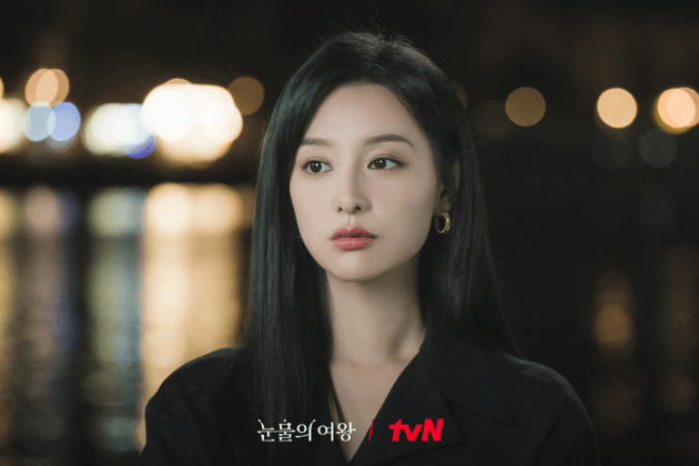 tearsofthequeen-koreandramaquotes-dramalinestoremember-kimsoohyun-kimjiwon-heartfeltquotes-marriagewisdom-loveandlife-dramaticinsights-relationshipgoals-emotionaljourney-lifelessonsfromdram