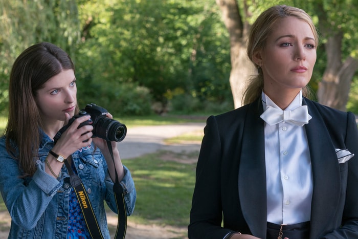時隔 6 年《A Simple Favor》終於推續集:Blake Lively 與 Anna Kendrick 將於「婚禮」重聚