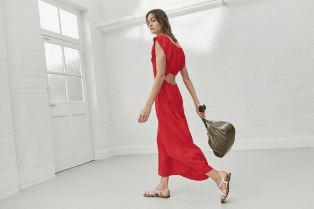 springfashion-summeressentials-uniqlofinds-casualchic-workwearbasics-denimupgrade-utilitypantstrend-linenshirts-stylishouterwear-comfortdressing