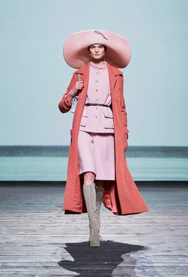 CHANEL 2024 FW Fashion show runway