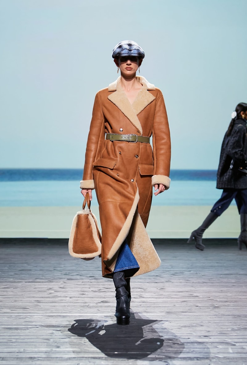 CHANEL 2024 FW Fashion show runway
