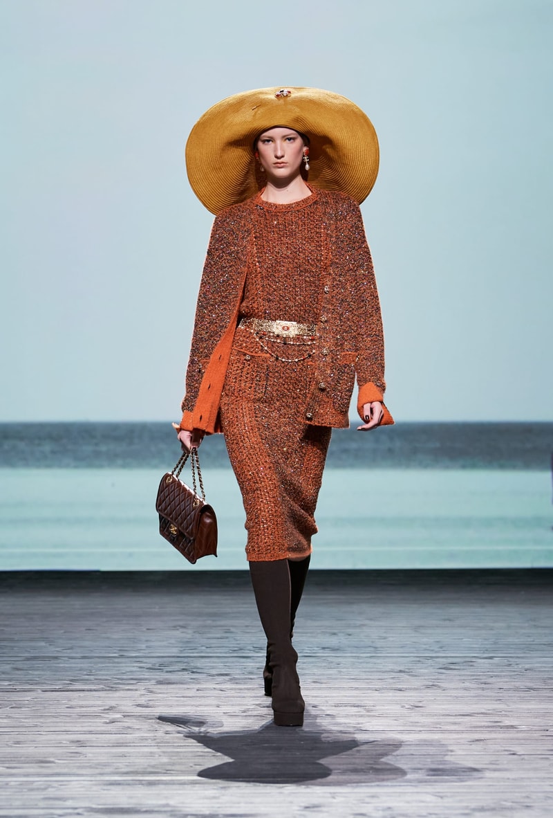 CHANEL 2024 FW Fashion show runway