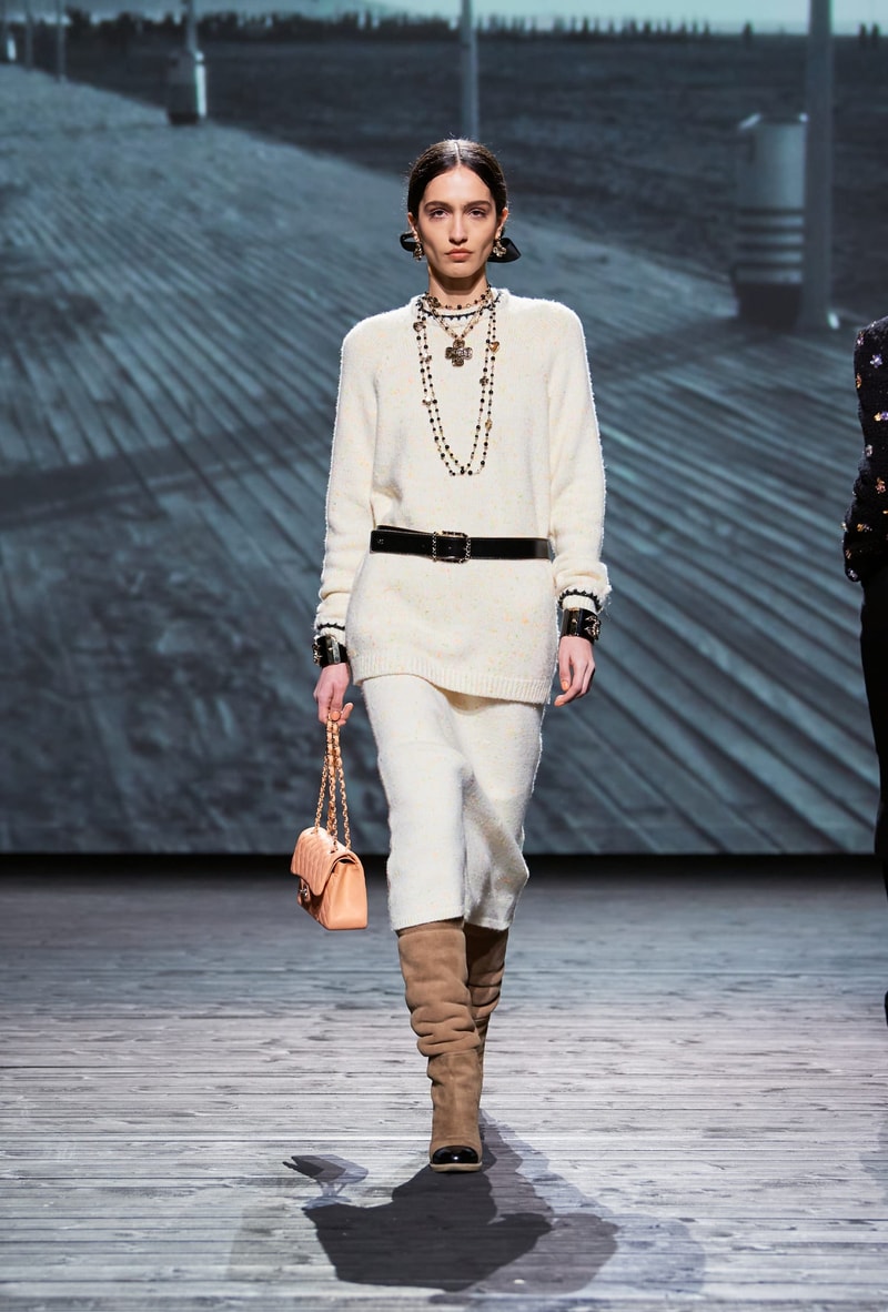 CHANEL 2024 FW Fashion show runway
