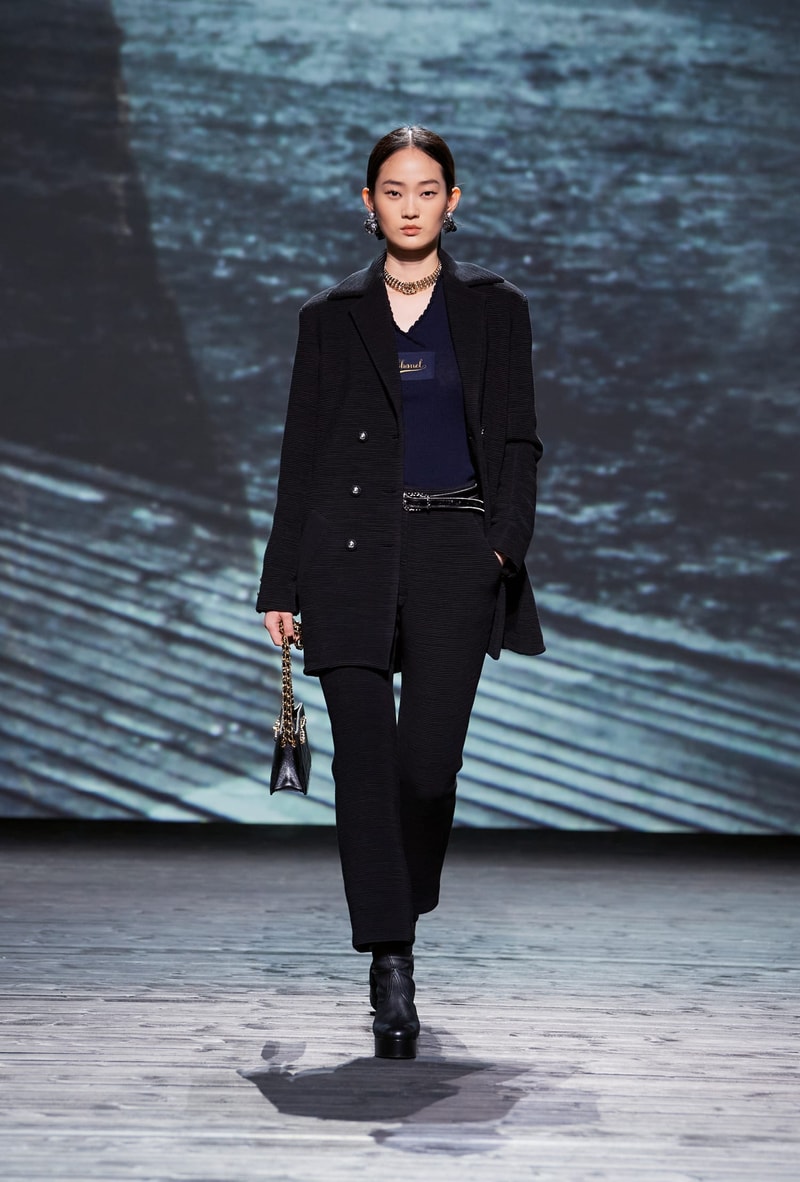 CHANEL 2024 FW Fashion show runway