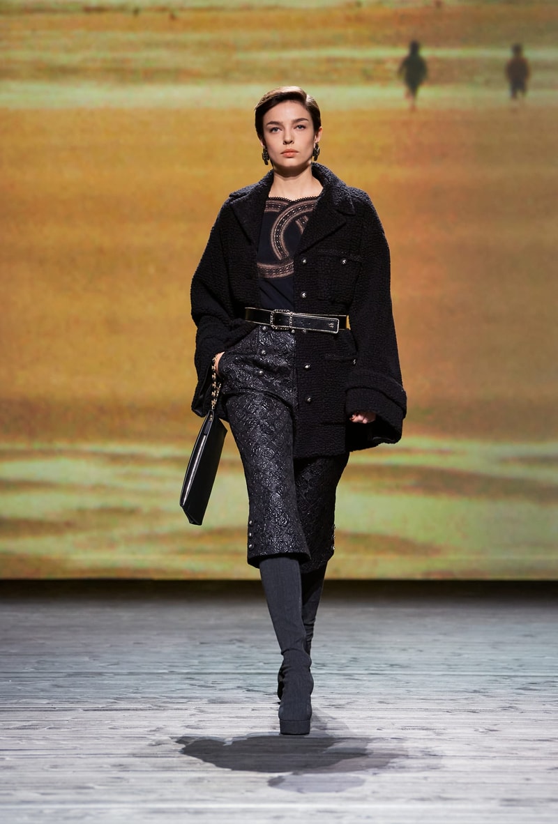 CHANEL 2024 FW Fashion show runway