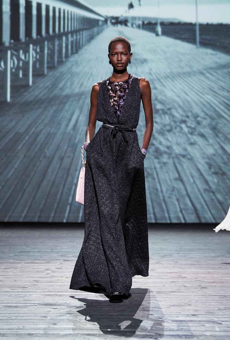 CHANEL 2024 FW Fashion show runway