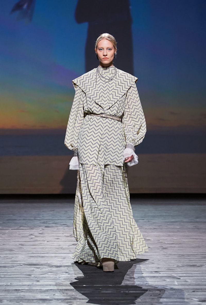 CHANEL 2024 FW Fashion show runway