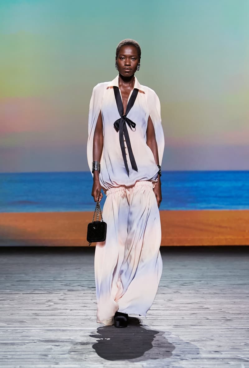 CHANEL 2024 FW Fashion show runway