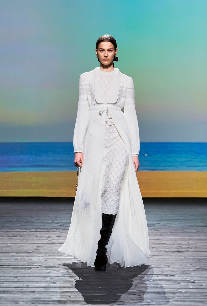 CHANEL 2024 FW Fashion show runway