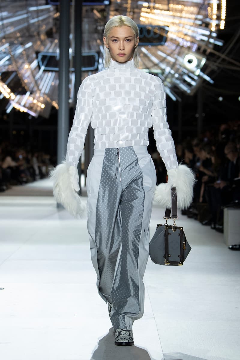 Louis vuitton Nicolas Ghesquière 10th anniversary show paris highlight