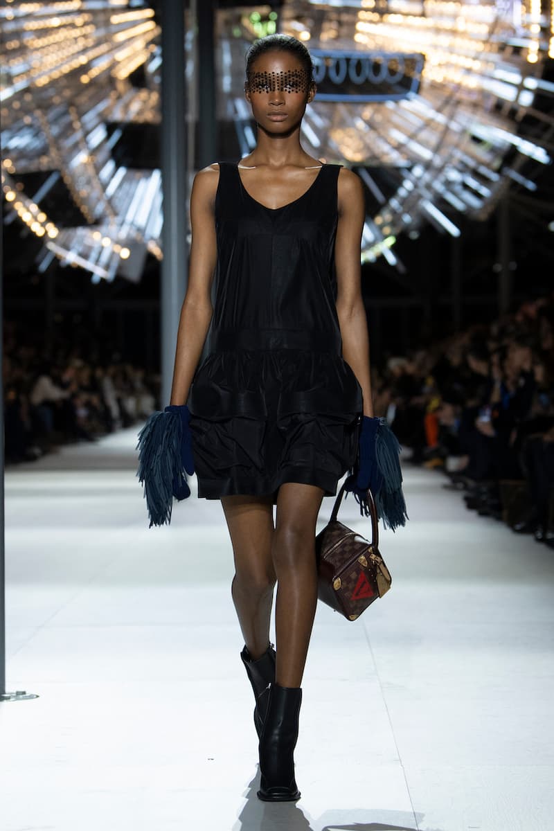 Louis vuitton Nicolas Ghesquière 10th anniversary show paris highlight