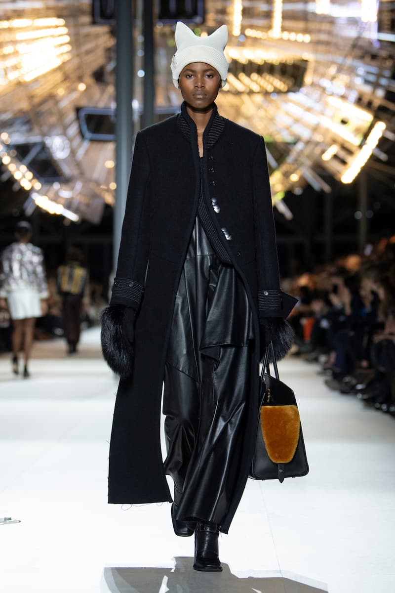 Louis vuitton Nicolas Ghesquière 10th anniversary show paris highlight