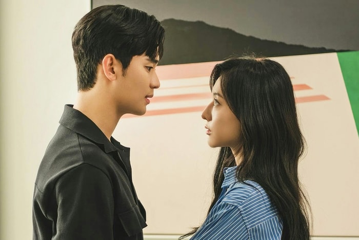 快讓另一半看《淚之女王》:那些平日女生經歷的一切,換上「入贅男主角」時,竟變得如此諷刺