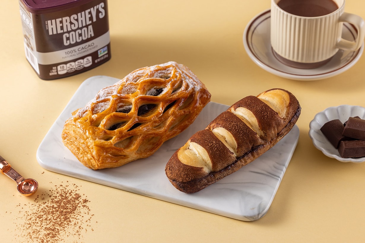 7-Eleven x Hersheys Collaboration bread dessert 2024 release info