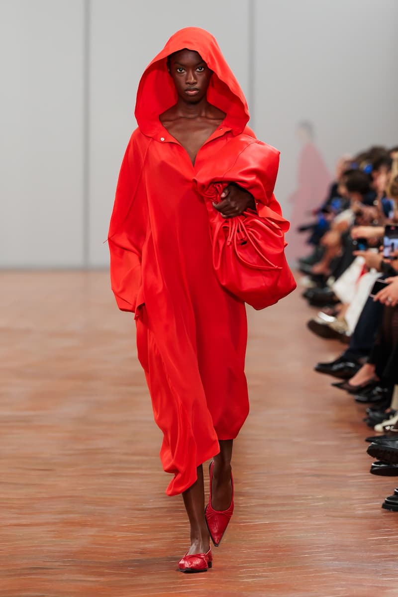 cos atelier 2024 spring summer show
