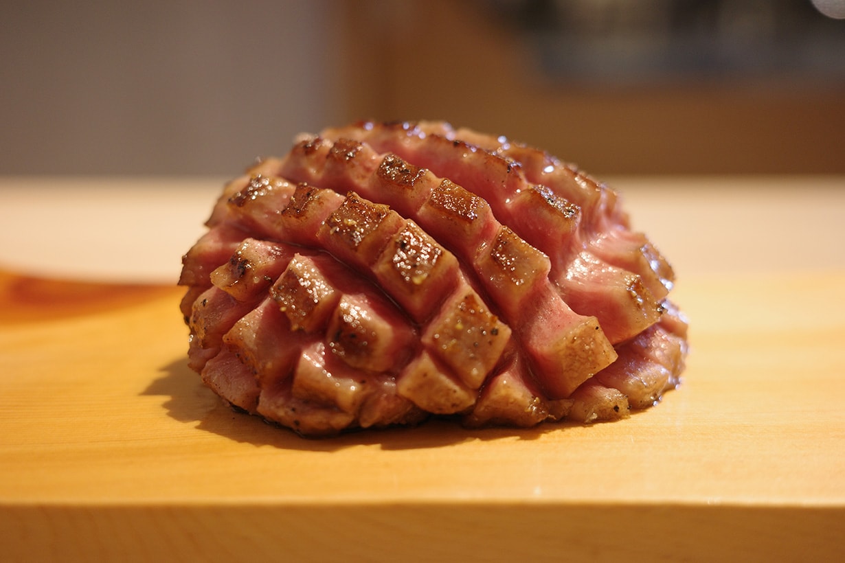 Melihatnya saja sudah membuat Anda lapar: Gadis Jepang juga menyimpannya dalam koleksi 13 Jepang Hamburg Yoshi Taiwan baru membuka Global Mall Zhonghe