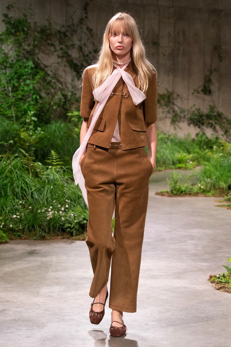 Gucci Cruise 25 Londra runway show full looks sabato highlight