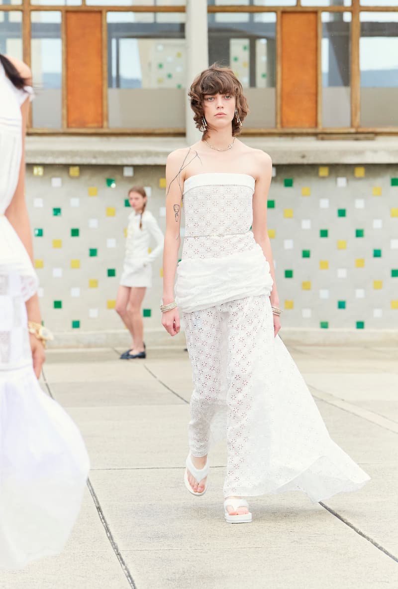 chanel 2024 25 cruise show Cité radieuse looks every details