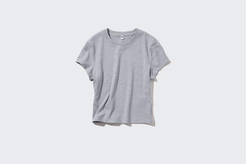 Uniqlo white t-shirt difference women how to pick compared summer