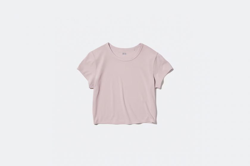 Uniqlo white t-shirt difference women how to pick compared summer