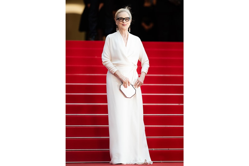 Meryl Streep Cannes 2024 Honorary Palme d'Or speech touching Juliette Binoche