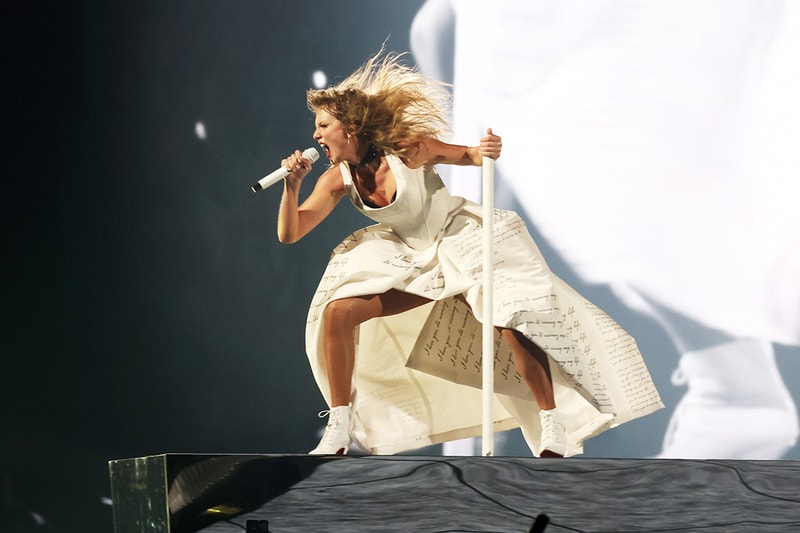 Taylor Swift The Era Tour 演唱會 The Tortured Poets Department Vivienne Westwood Christian Louboutin