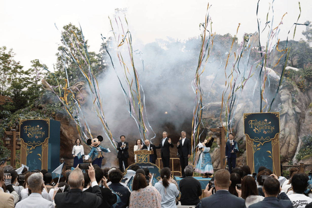tokyo-disneyland-fantasy-springs-disney-theme-parks-ice-kingdom-princess-forest-peter-pans-neverland-disney-hotel-fantasy-springs-opening-tokyo-disney-resort-disneysea-fs