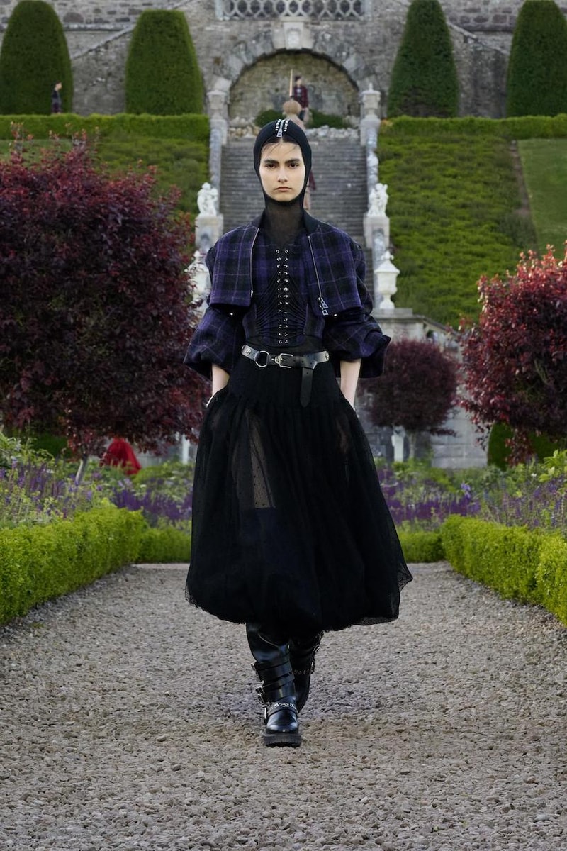dior 2025 cruise spring show runway looks